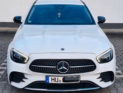Weiß Gebraucht 2020 Mercedes E200 AMG line Limousine | 28.900 € (Teuer)