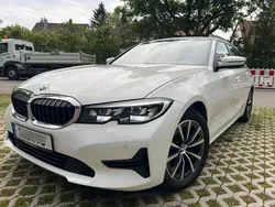 Weiß Gebraucht 2020 BMW 320 Kombi | 23.600 € (Guter Preis)