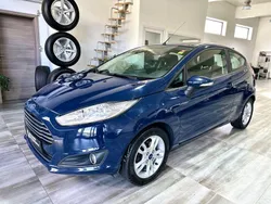 Blau Gebraucht 2016 Ford Fiesta Celebration Kleinwagen | 2.990 € (Guter Preis)