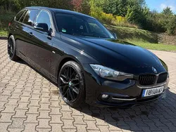 Schwarz Gebraucht 2016 BMW 318 Sport Line Kombi | 10.900 € (Fairer Preis)