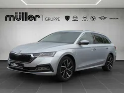 Brilliantsilber metallic Gebraucht 2021 Skoda Octavia First Edition Kombi | 21.990 € (Fairer Preis)