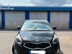 Schwarz Gebraucht 2016 Kia Carens Van / Kleinbus | 12.500 € (Etwas zu teuer)