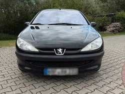 Schwarz Gebraucht 2002 Peugeot 206 Kleinwagen | 600 € (Guter Preis)