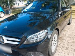 Schwarz Gebraucht 2025 Mercedes 200 Kombi | 20.000 €