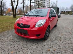 Rot Gebraucht 2007 Toyota Yaris Kleinwagen | 1.498 € (Guter Preis)