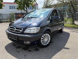 Blau Gebraucht 2003 Opel Zafira Basis Van / Kleinbus | 1.490 € (Guter Preis)