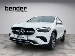 Polarweiss Gebraucht 2023 Mercedes GLA200 Progressive SUV | 40.900 € (Etwas zu teuer)