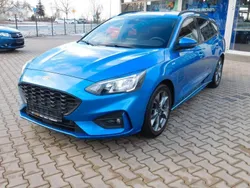 Blau Gebraucht 2021 Ford Focus ST-Line Limousine | 20.895 € (Teuer)
