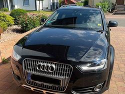 Schwarz Gebraucht 2015 Audi A4 Allroad Kombi | 16.500 € (Fairer Preis)