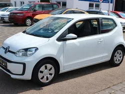 Weiß Gebraucht 2021 VW up! Kleinwagen | 9.999 € (Guter Preis)