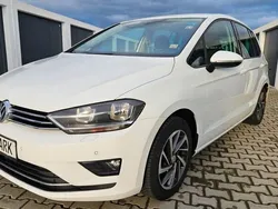 Weiß Gebraucht 2017 VW Golf Sportsvan Sound Van / Kleinbus | 6.990 € (Fairer Preis)