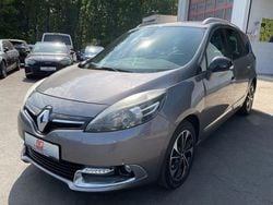 Grau Gebraucht 2015 Renault Scénic III Bose Edition Van / Kleinbus | 6.490 € (Fairer Preis)
