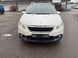 Weiß Gebraucht 2013 Peugeot 2008 Active SUV | 5.450 € (Guter Preis)