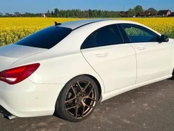 Mercedes CLA200