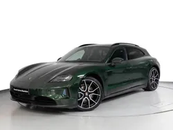 Oakgrünmetallic neo Gebraucht 2024 Porsche Taycan Sport Turismo Limousine | 114.900 € (Superpreis)