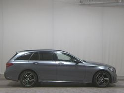 Grau Gebraucht 2019 Mercedes C220 AMG line Kombi | 20.380 € (Guter Preis)