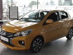 Gelb Neu 2025 Mitsubishi Space Star Select+ Limousine | 16.590 €