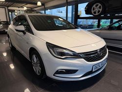 Weiß Gebraucht 2017 Opel Astra Active Limousine | 8.495 € (Fairer Preis)