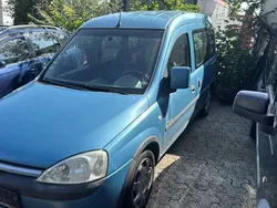 Blau Gebraucht 2003 Opel Combo Van / Kleinbus | 1.199 € (Guter Preis)