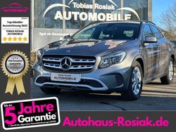 Grau Gebraucht 2017 Mercedes GLA180 SUV | 24.490 €