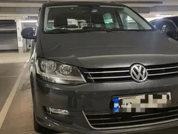 Grau Gebraucht 2015 VW Sharan Comfortline Van / Kleinbus | 12.500 € (Fairer Preis)