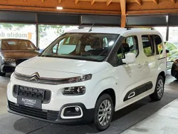 Weiß Gebraucht 2019 Citroën Berlingo Feel Van / Kleinbus | 14.922 € (Guter Preis)