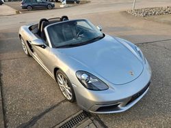 Silber Gebraucht 2017 Porsche Boxster Cabrio | 53.600 € (Fairer Preis)