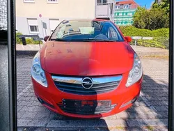 Rot Gebraucht 2007 Opel Corsa Kleinwagen | 1.300 € (Guter Preis)