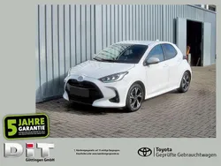 Schneeweiß Gebraucht 2025 Toyota Yaris Hybrid Kleinwagen | 21.990 € (Guter Preis)