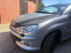Gebraucht 2005 Peugeot 206 CC Cabrio | 550 €