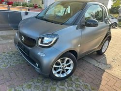 Nachtschwarz Gebraucht 2016 Smart ForTwo Coupé Prime Kleinwagen | 13.990 € (Fairer Preis)