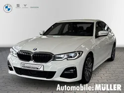 Weiss Gebraucht 2020 BMW 320 M Sport Limousine | 31.450 € (Fairer Preis)
