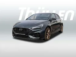Dunkelgrün Gebraucht 2024 Hyundai i30 N Line Limousine | 26.490 € (Fairer Preis)