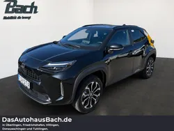Schwarz Gebraucht 2024 Toyota Yaris Cross Team SUV | 29.450 € (Guter Preis)