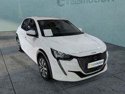 Weiß Gebraucht 2021 Peugeot e-208 Active Kleinwagen | 15.480 € (Fairer Preis)
