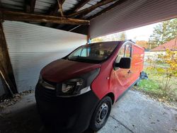 Rot Gebraucht 2018 Opel Vivaro Van | 15.000 €
