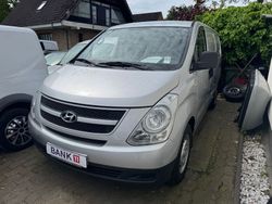 Silber Gebraucht 2009 Hyundai H-1 Van | 8.490 € (Etwas zu teuer)