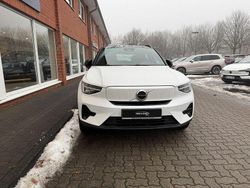 Weiß Gebraucht 2022 Volvo XC40 Core SUV | 28.890 € (Superpreis)