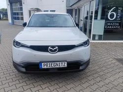 Mondsteinweiß Gebraucht 2021 Mazda MX30 SUV | 15.990 € (Fairer Preis)