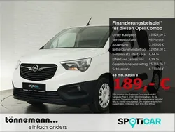 Weiß Gebraucht 2020 Opel Combo Edition Van / Kleinbus | 15.824 € (Fairer Preis)