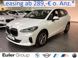 Weiss Gebraucht 2024 BMW 216 Active Tourer Luxury Line Van / Kleinbus | 24.990 € (Superpreis)