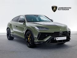 Grün Gebraucht 2023 Lamborghini Urus SUV | 314.950 €