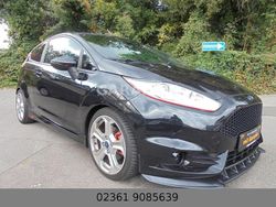 Schwarz Gebraucht 2015 Ford Fiesta ST Kleinwagen | 9.950 € (Fairer Preis)