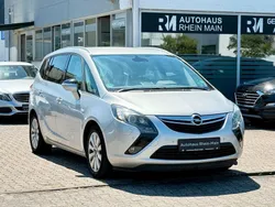 Silber Gebraucht 2012 Opel Zafira Tourer Innovation Van / Kleinbus | 4.850 € (Fairer Preis)