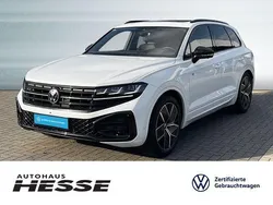 Pure white uni Gebraucht 2023 VW Touareg R-line SUV | 76.980 €