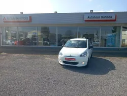 Weiß Gebraucht 2014 Mitsubishi Space Star Diamant Edition Limousine | 4.950 € (Fairer Preis)