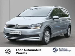Oyster silver metallic Gebraucht 2024 VW Touran Comfortline Van / Kleinbus | 34.680 € (Fairer Preis)