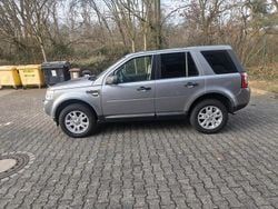 Grau Gebraucht 2011 Land Rover Freelander 2 SUV | 7.300 € (Fairer Preis)