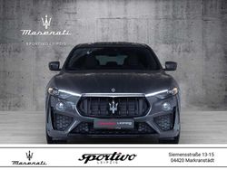 Grigio maratea Gebraucht 2021 Maserati Levante SUV | 59.979 € (Etwas zu teuer)