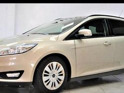 Gelb Gebraucht 2015 Ford Focus Kombi | 5.500 € (Fairer Preis)